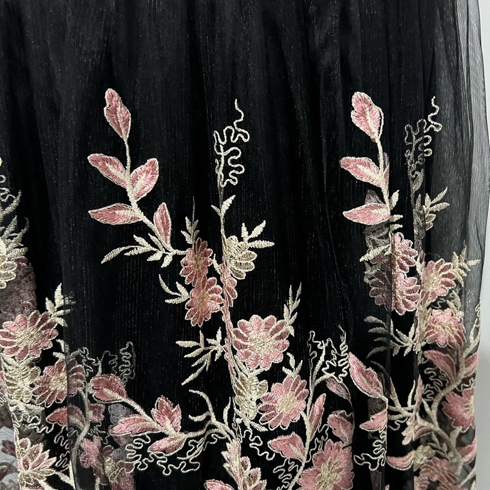 Morgan & Co. Mesh Evening Dress Gown Maxi Embroidered Sister Of Bride 1 - Picture 7 of 8